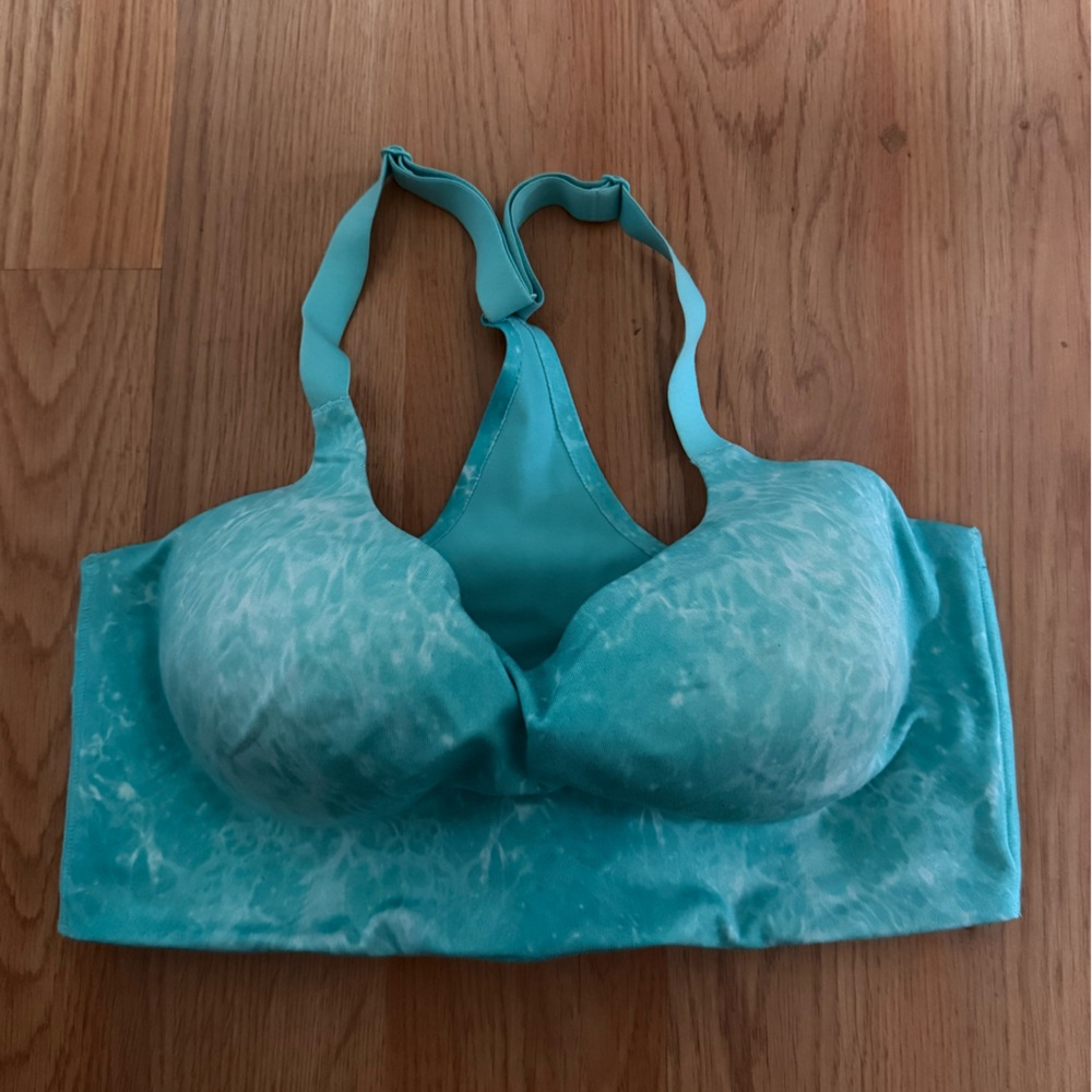 Victoria's Secret on point Aqua Tie-Dye Bra 34D